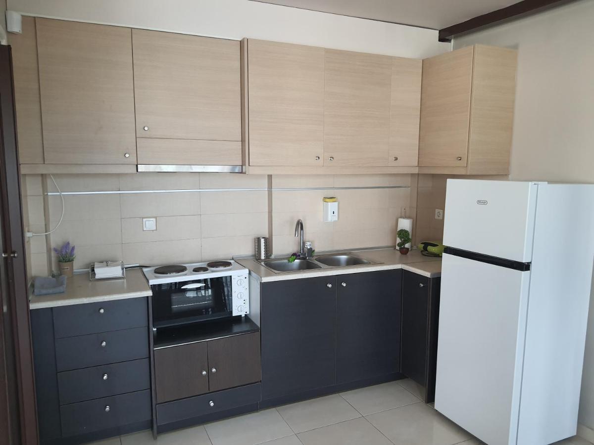 Seaside Beach Apartment 칼라마타 외부 사진