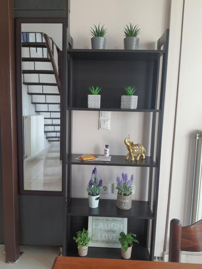 Seaside Beach Apartment 칼라마타 외부 사진