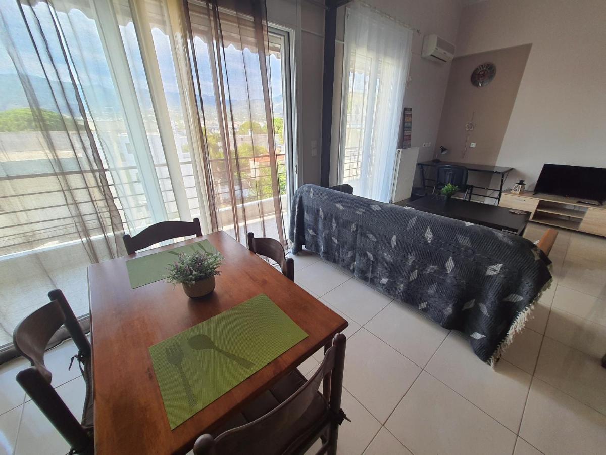 Seaside Beach Apartment 칼라마타 외부 사진